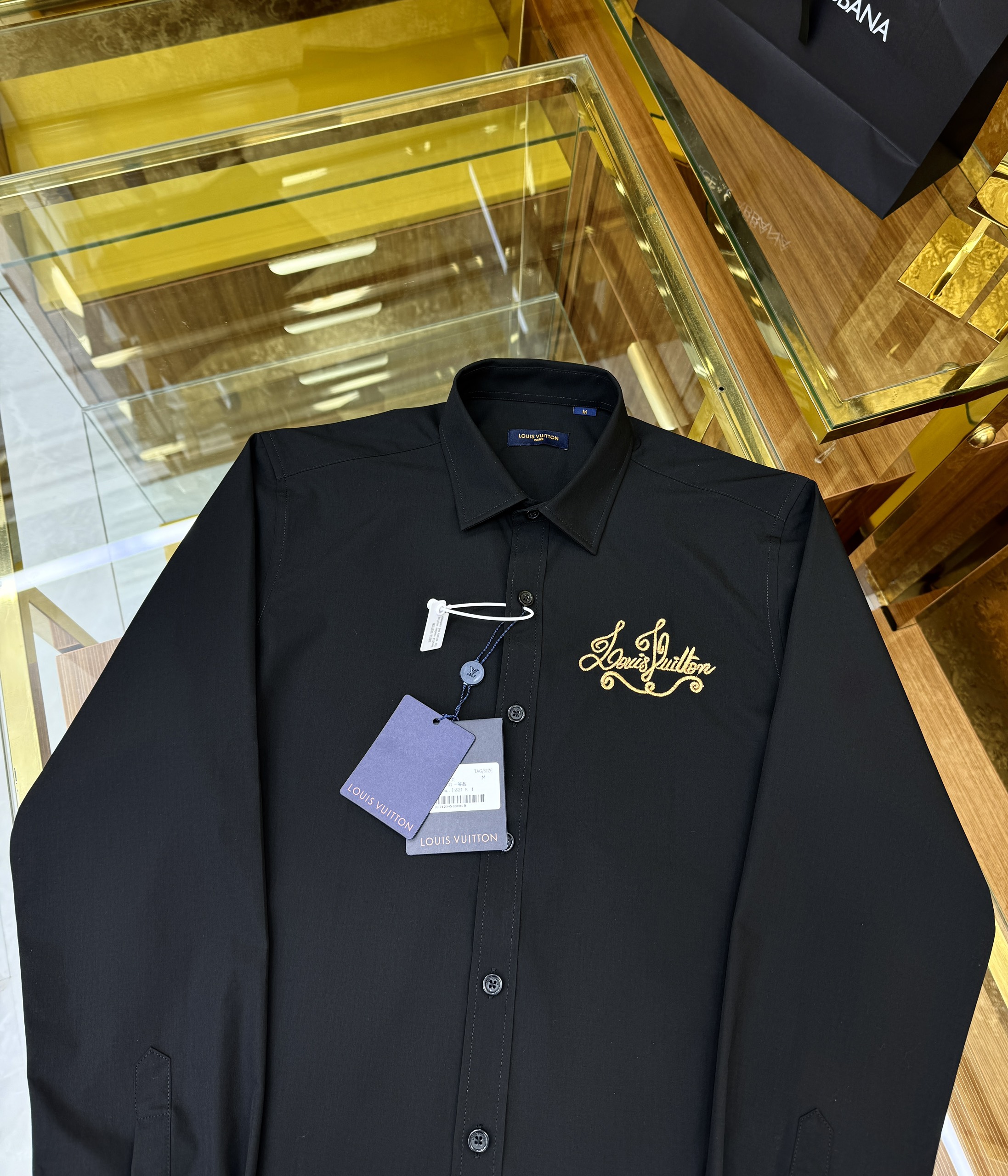 Áo sơ mi dài tay Louis Vuitton LV logo chữ kẻ sọc tay thêu Like Auth on web CD